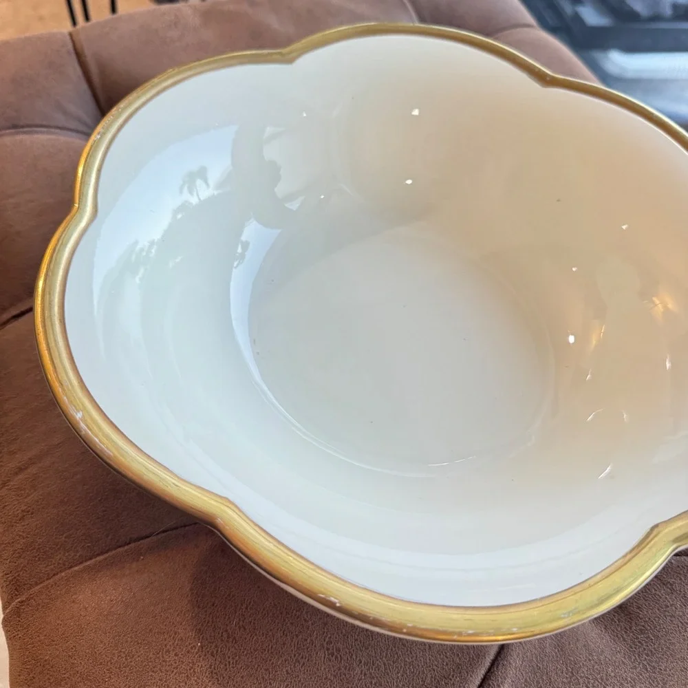 Pottery Barn Este Italy Scalloped Gold Rim Large Serving‎ Bowls Set of 2 Ceramic
